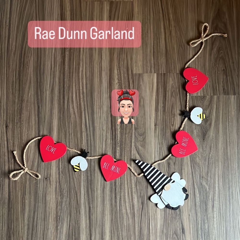 Rae Dunn Valentine’s Garland